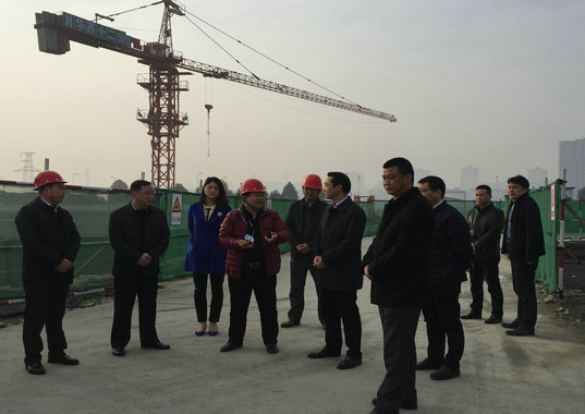崇州市市委書記趙浩宇蒞臨三分公司崇州大數據項目(圖1) 崇州市市委書記趙浩宇蒞臨三分公司崇州大數據項目(圖1)